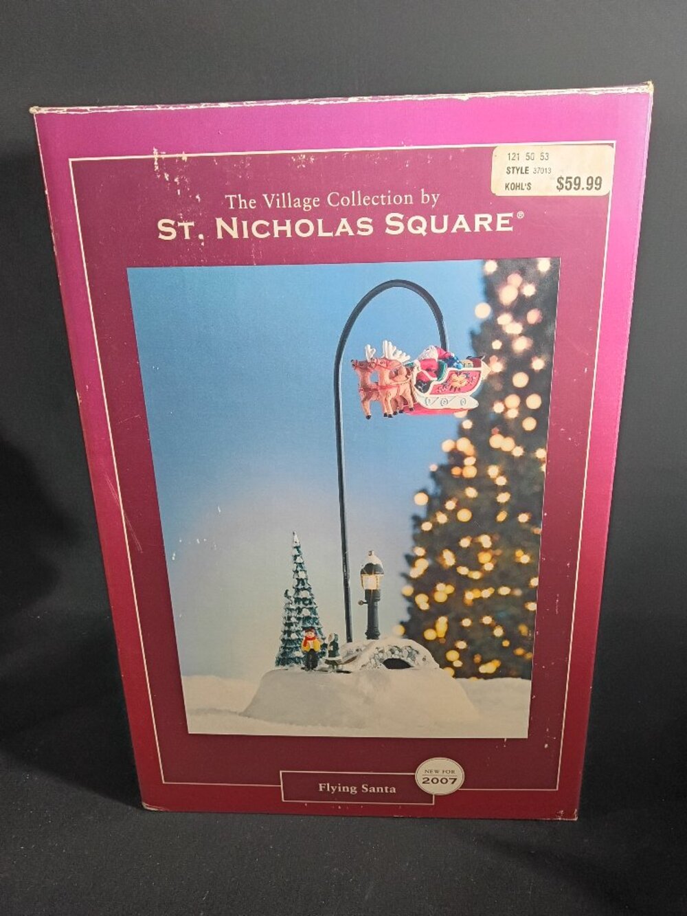 St Nicholas Square Flying Santa 37013 Christmas Village 2007 NOS Sealed